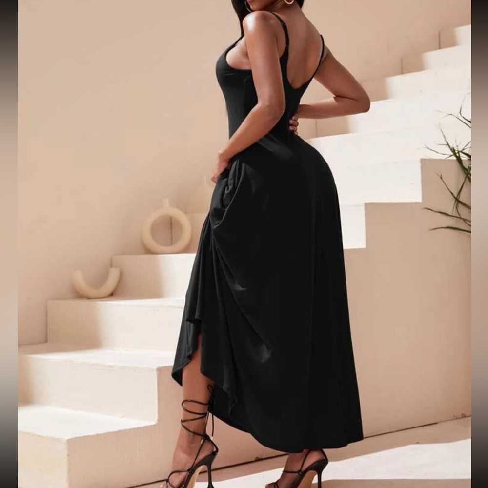 Black hidden pocket cami maxi dress - Picture 5 of 8
